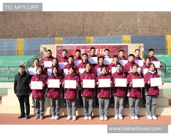 上海羽毛球队崛起之路联合会杯特别报道展现奋斗与荣耀的成长故事