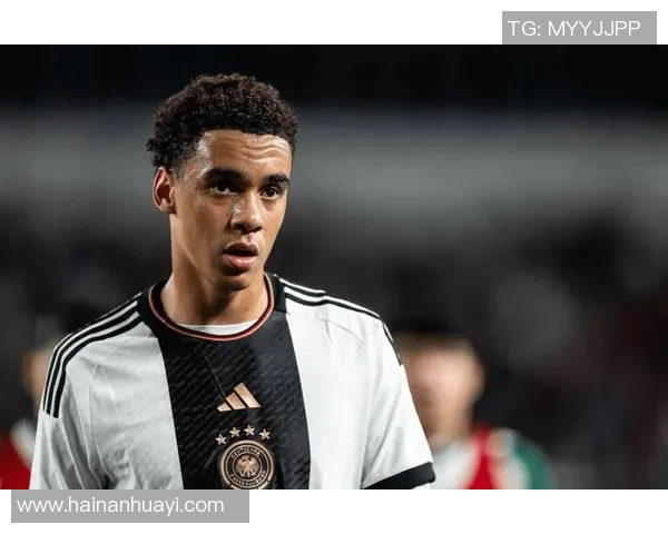 德国足球传奇人物的辉煌历程与时代变迁探秘